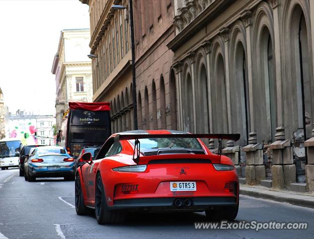 Porsche 911 GT3 spotted in London, United Kingdom