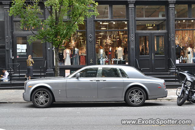 Rolls-Royce Phantom spotted in Manhattan, New York