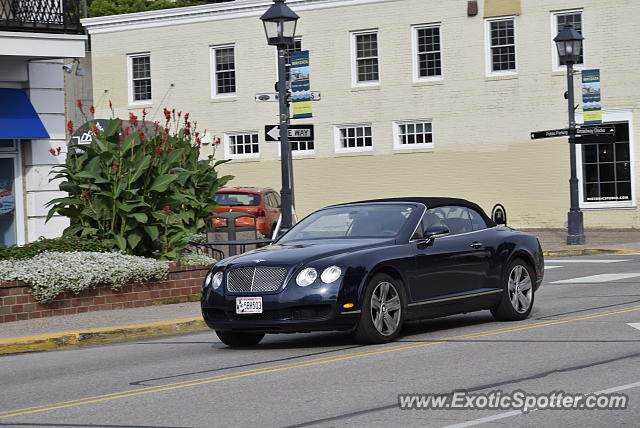 Bentley Continental spotted in Wayzata, Minnesota