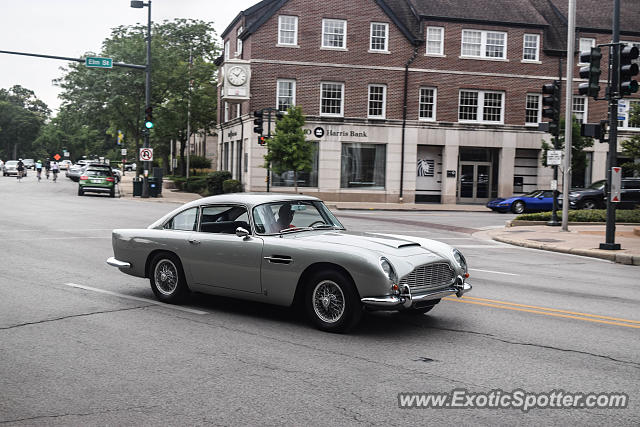 Aston Martin DB5 spotted in Winnetka, Illinois