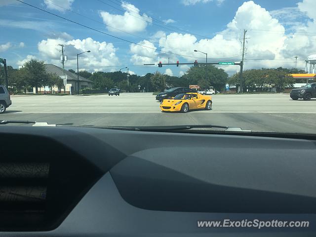 Lotus Elise spotted in Mount Pleasant, United States