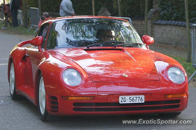 Porsche 959 spotted in Knokke Zoute, Belgium