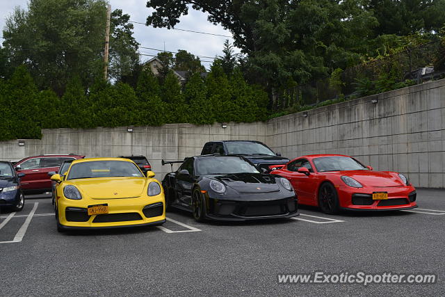 Porsche 911 GT3 spotted in Manhasset, New York