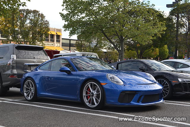 Porsche 911 GT3 spotted in Manhasset, New York