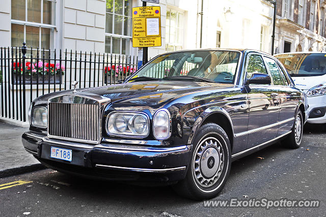 Rolls-Royce Silver Seraph spotted in London, United Kingdom
