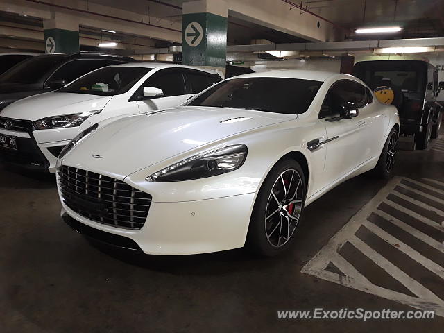 Aston Martin Rapide spotted in Jakarta, Indonesia