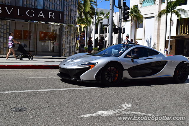 Mclaren P1 spotted in Beverly Hills, California