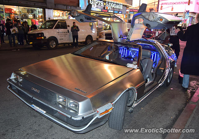 DeLorean DMC-12 spotted in Manhattan, New York