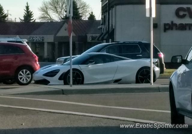 Mclaren 720S spotted in Lakeville, Minnesota