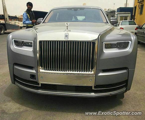 Rolls-Royce Phantom spotted in Tehran, Iran