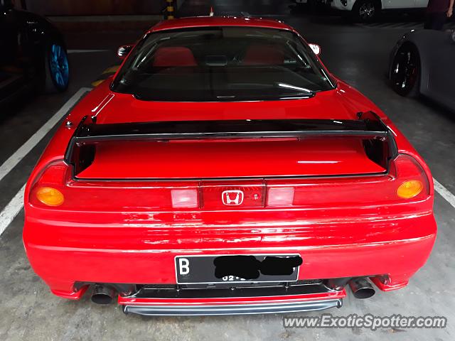 Acura NSX spotted in Jakarta, Indonesia