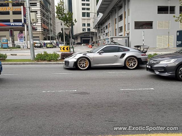 Porsche 911 GT2 spotted in Kuala lumpur, Malaysia