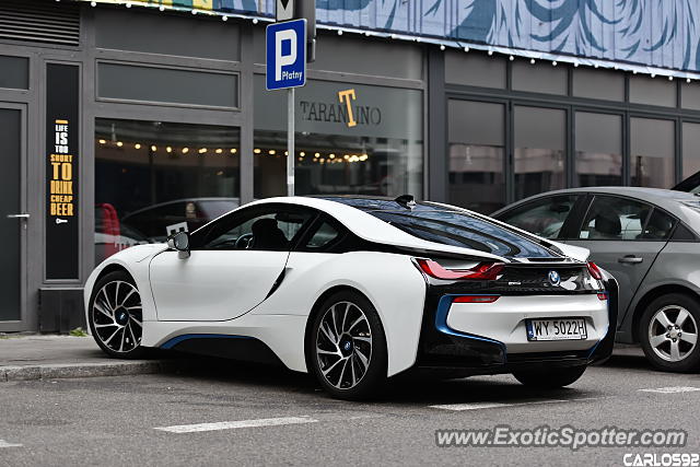 BMW I8 spotted in Warsaw, Poland