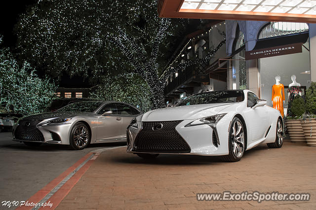 Lexus LC 500 spotted in Dallas, Texas