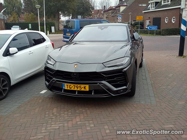 Lamborghini Urus spotted in Papendrecht, Netherlands