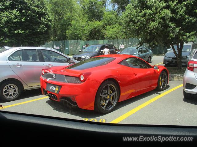 Ferrari 458 Italia spotted in Petaling jaya, Malaysia