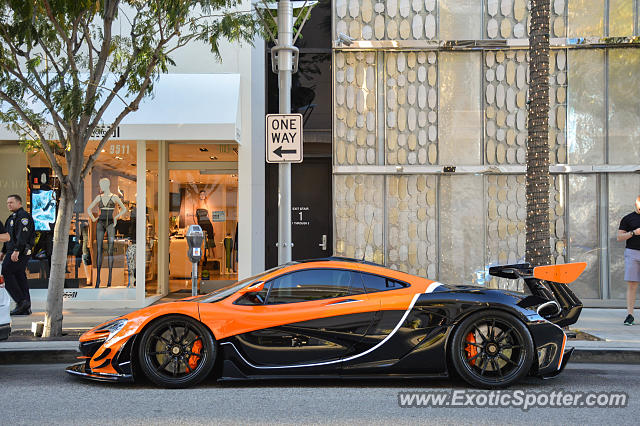 Mclaren P1 spotted in Beverly Hills, California
