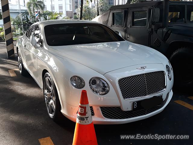 Bentley Continental spotted in Jakarta, Indonesia