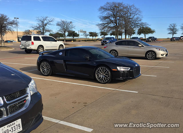 Audi R8 spotted in Mansfield, Texas