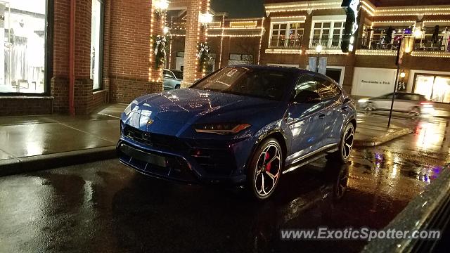 Lamborghini Urus spotted in Columbus, Ohio