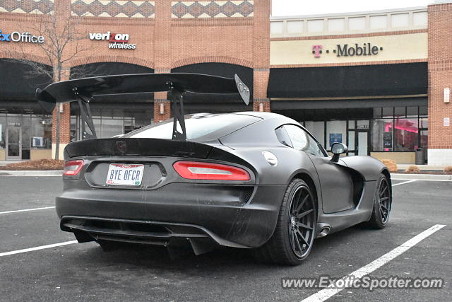 Dodge Viper spotted in Sterling, Virginia
