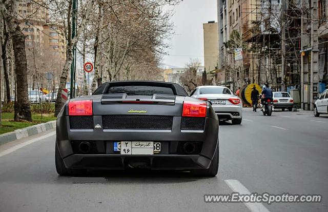 Lamborghini Gallardo spotted in Tehran, Iran