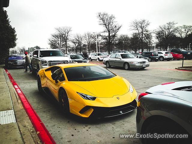 Lamborghini Huracan spotted in Dallas, Texas