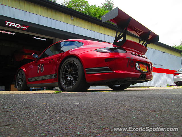 Porsche 911 GT3 spotted in Laurel, Maryland