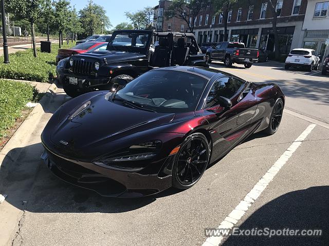 Mclaren 720S spotted in Lake Forest, Illinois