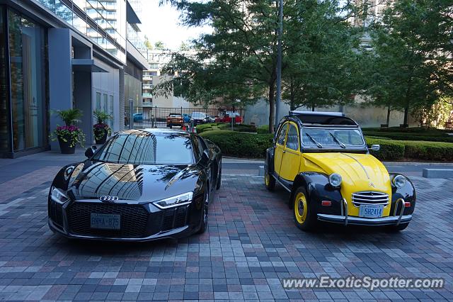 Audi R8 spotted in Toronto, Canada