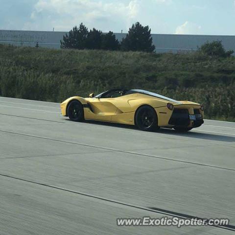 Ferrari LaFerrari spotted in Markham, Canada