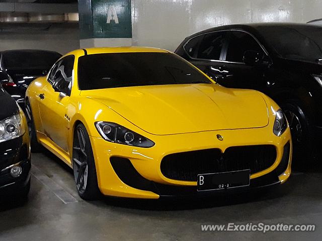 Maserati GranTurismo spotted in Jakarta, Indonesia
