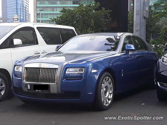 Rolls-Royce Ghost spotted in Jakarta, Indonesia