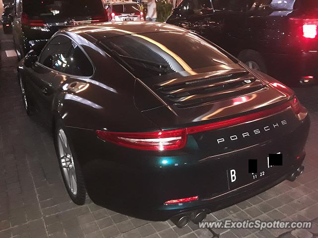 Porsche 911 spotted in Jakarta, Indonesia