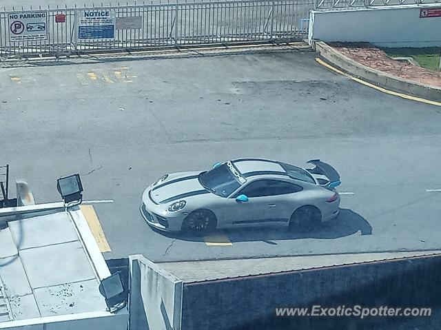 Porsche 911 GT3 spotted in Petaling jaya, Malaysia