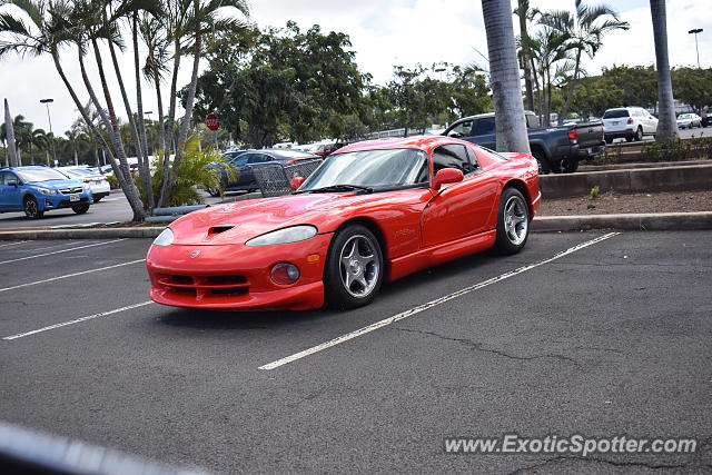 Dodge Viper spotted in Honolulu, Hawaii