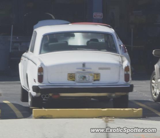 Rolls-Royce Silver Shadow spotted in Clearwater, Florida