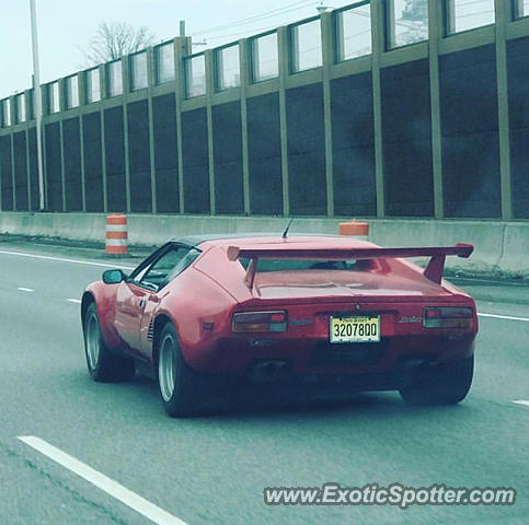 DeTomaso Pantera2 spotted in Watchung, New Jersey