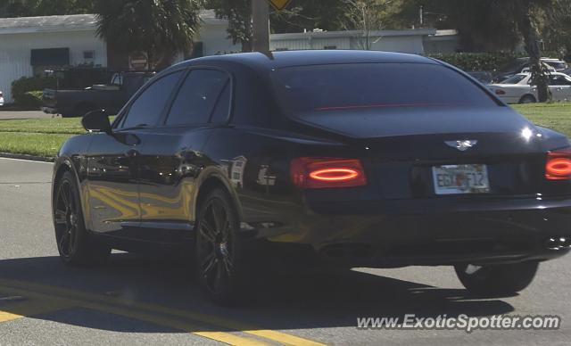 Bentley Flying Spur spotted in Gulfport, Florida