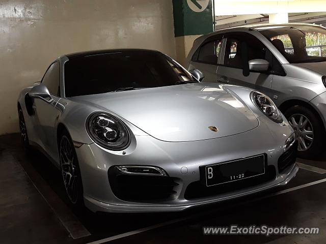 Porsche 911 Turbo spotted in Jakarta, Indonesia