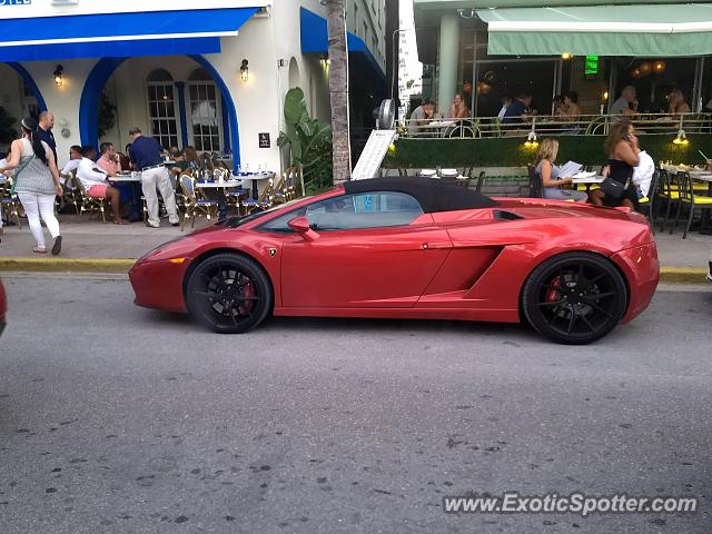 Lamborghini Gallardo spotted in Miami Beach, Florida