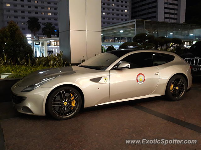 Ferrari FF spotted in Jakarta, Indonesia