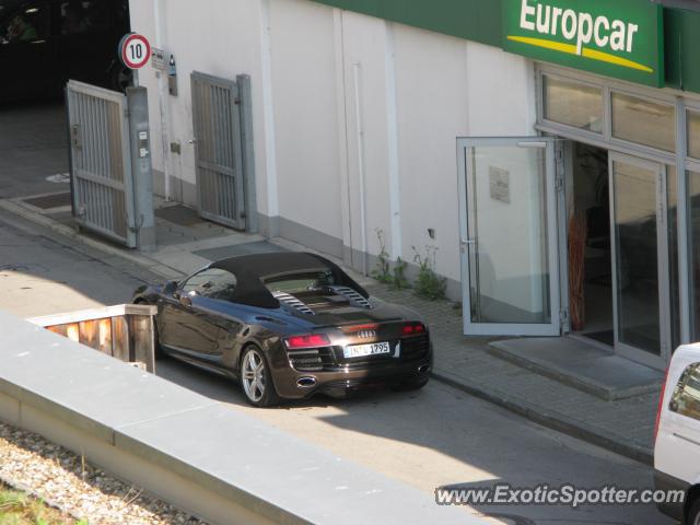 Audi R8 spotted in Munchen, Germany