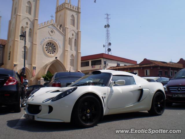 Lotus Exige spotted in Melacca, Malaysia