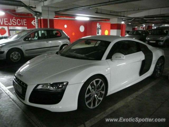 Audi R8 spotted in Krakow, Poland