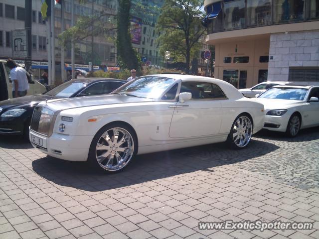 Rolls Royce Ghost spotted in Munich, Germany