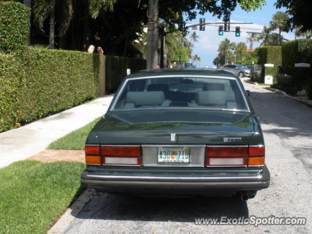 Rolls Royce Silver Spur spotted in Palm Beach, Florida