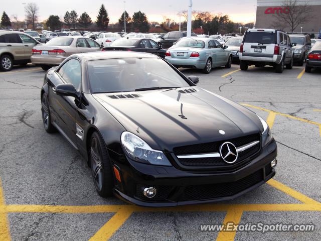 Mercedes SL 65 AMG spotted in Northbrook, Illinois