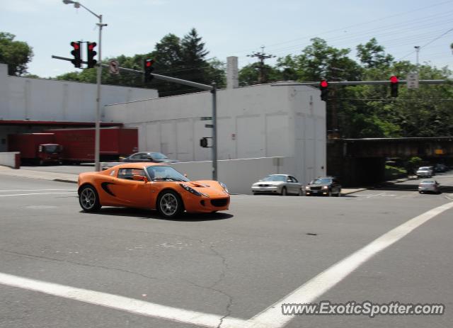 Lotus Elise spotted in Greenwich, Connecticut