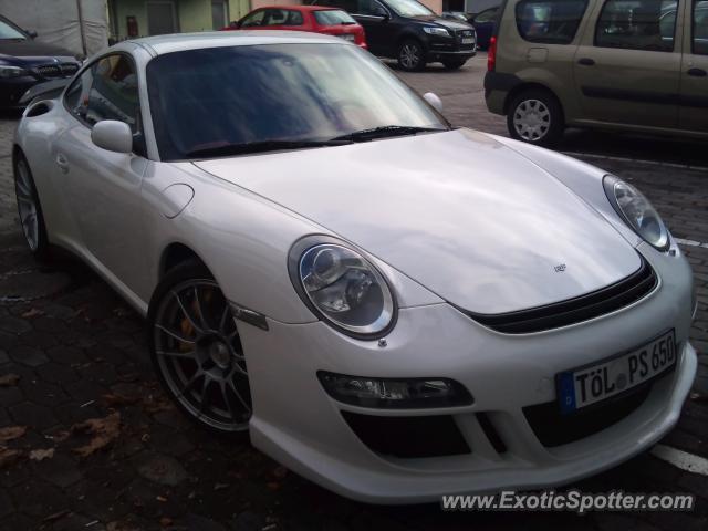 Porsche 911 GT2 spotted in Rosenheim, Germany